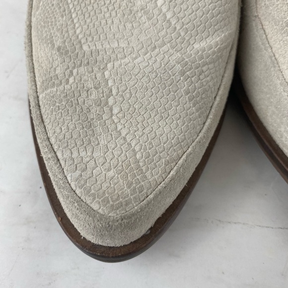 KELSI DAGGER Off White Snake Print Loafer - Picture 11 of 13